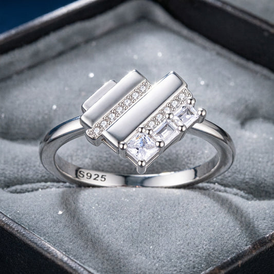 S925 sterling silver heart-shaped jewelry three-piece set for women: ring, stud earrings, necklace, heart set jewelry