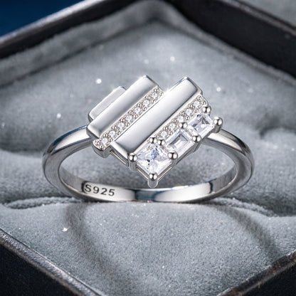 S925 sterling silver heart-shaped jewelry three-piece set for women: ring, stud earrings, necklace, heart set jewelry