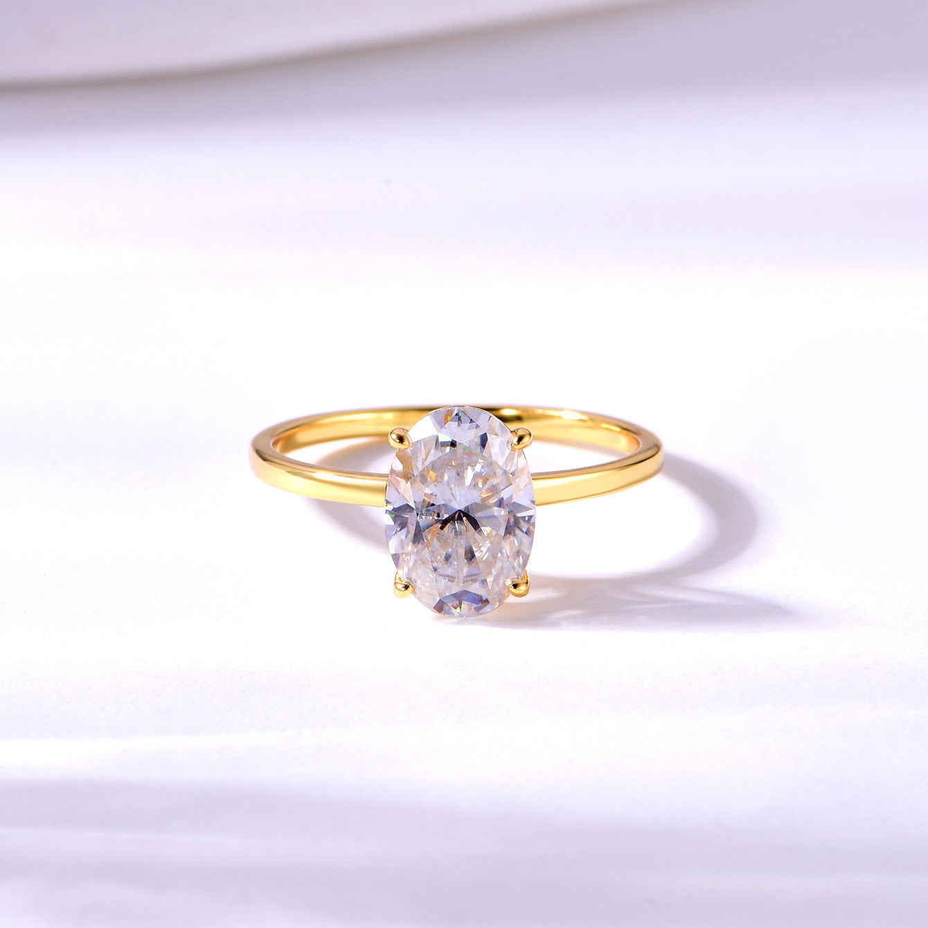 S925 silver oval moissanite ring, a hot-selling exquisite and unique design ring on Amazon.